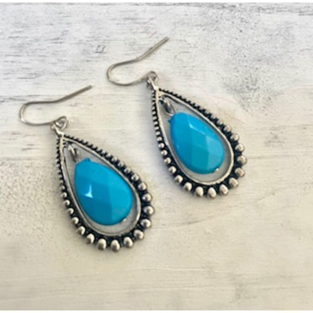Silver tone turquoise teardrop earrings